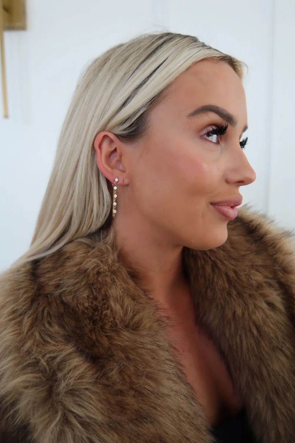 CHANSUTT LOLA EARRINGS