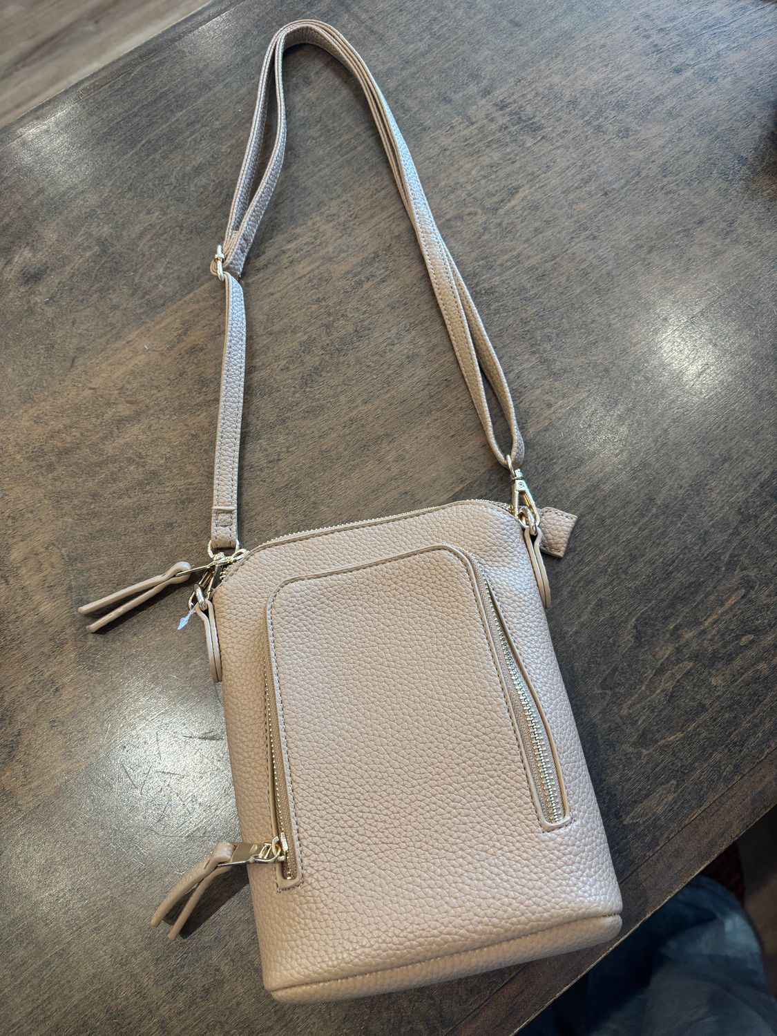 ZIPPER CROSSBODY BEIGE