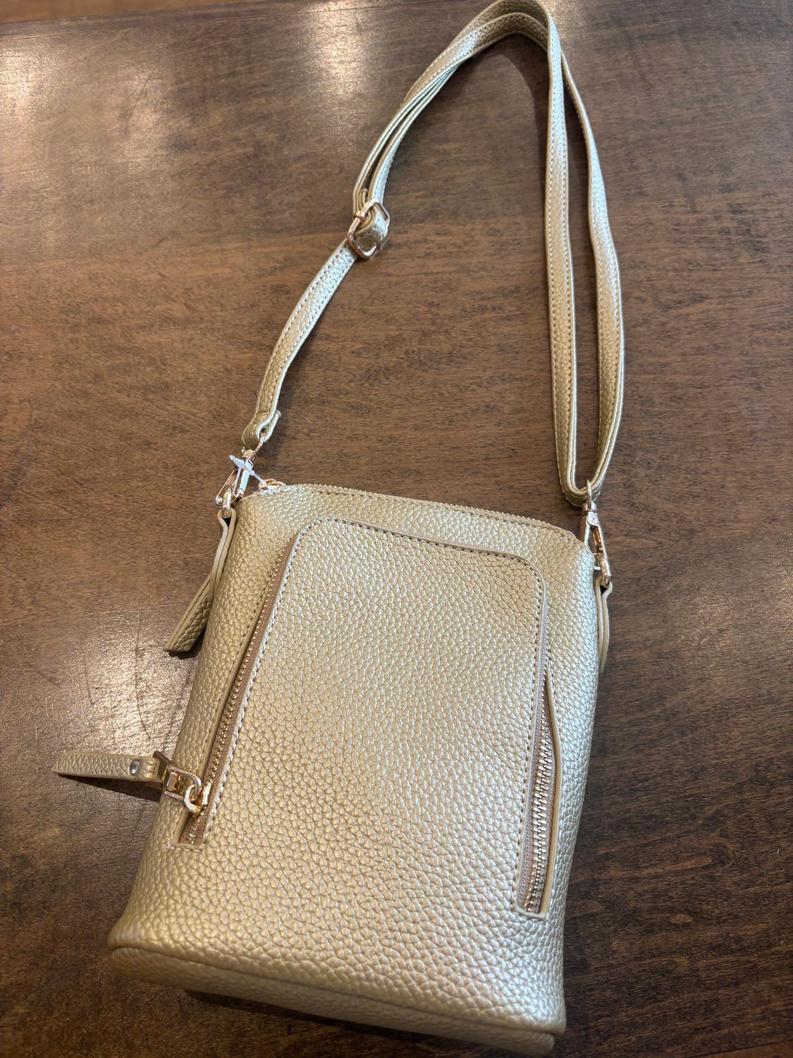 ZIPPER CROSSBODY GOLD
