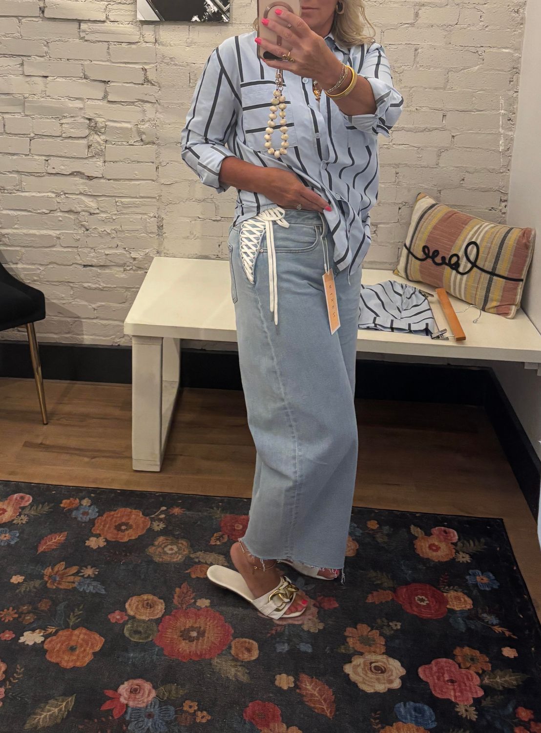 SLOUCHY CROP BARREL WITH SIDE TIE JEANS