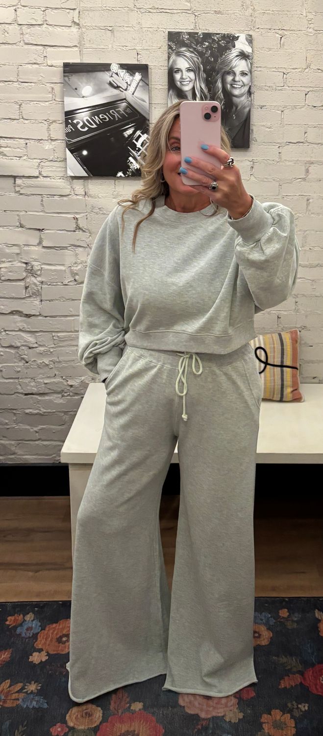 WIDE RIBBED OVERSIZED SWEATPANTS