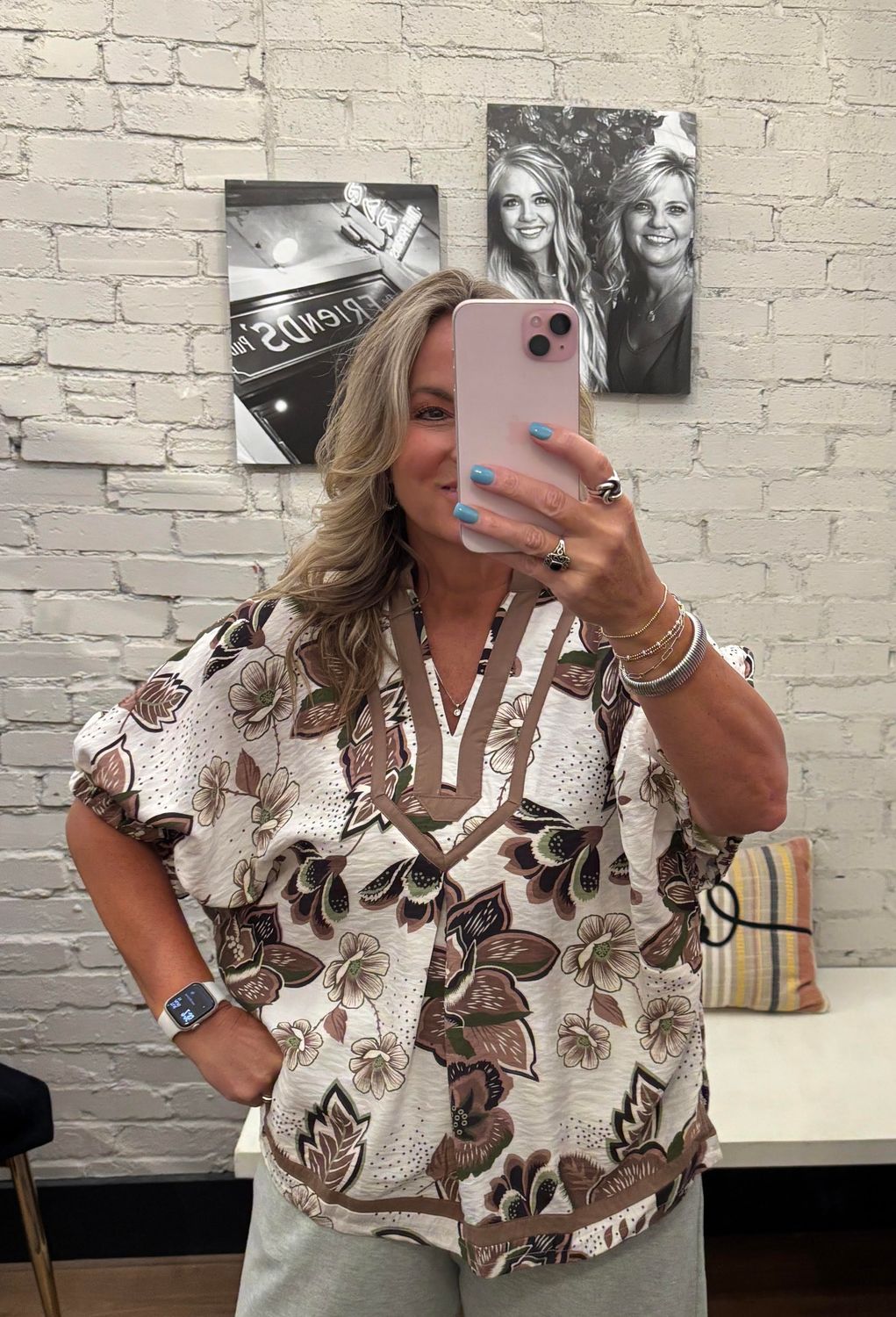 FLORAL V NECK RELAXED FIT TOP