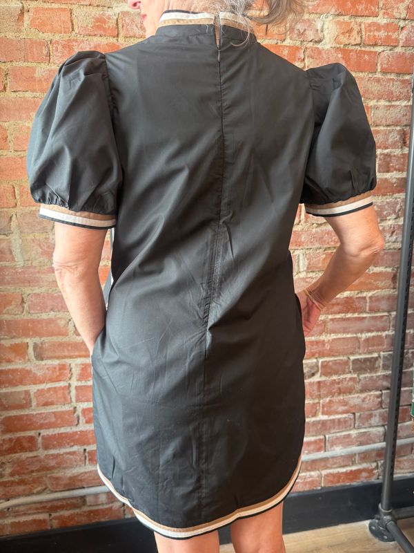 VNECK DRESS W/PIPING