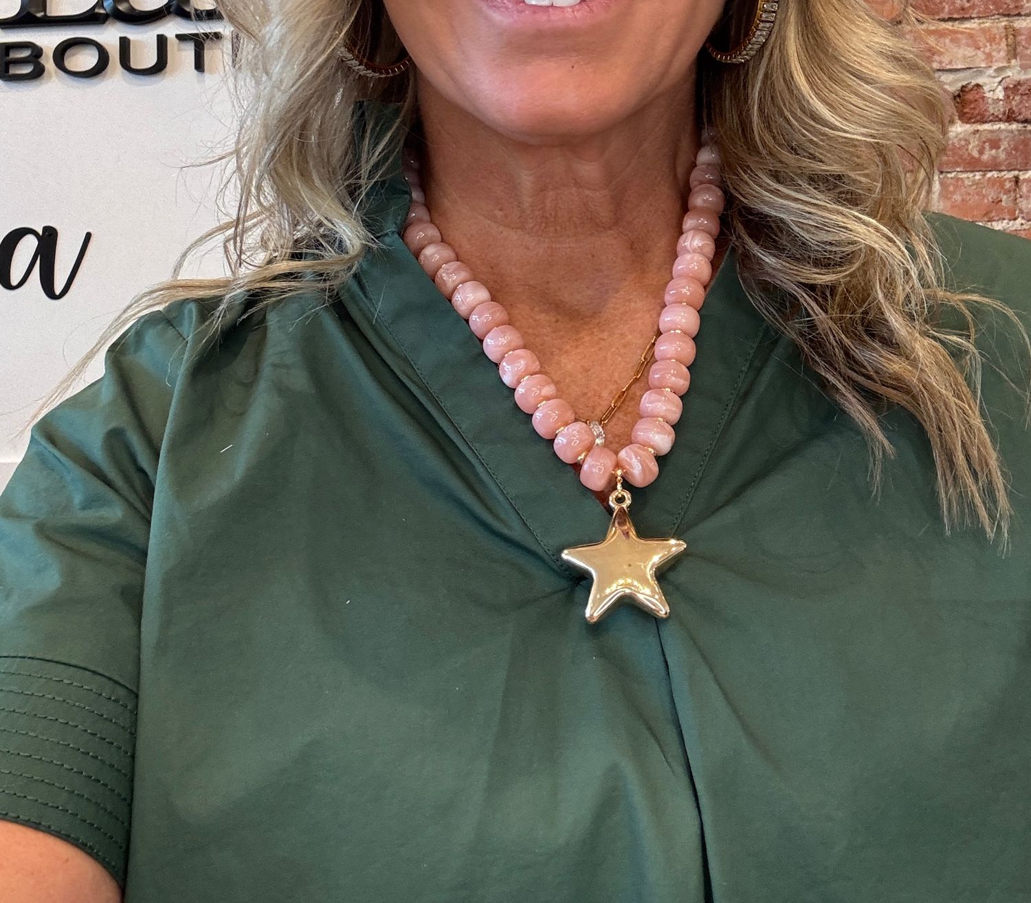 LARGE RESIN BEADED STAR NECKLACE