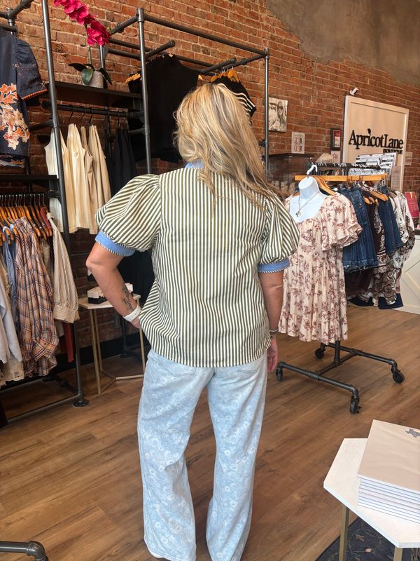 STRIPED PUFF SLEEVE TOP