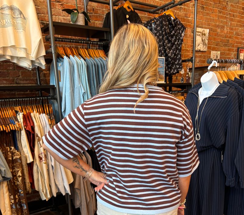 STRIPED BUTTON DETAIL S/S TOP