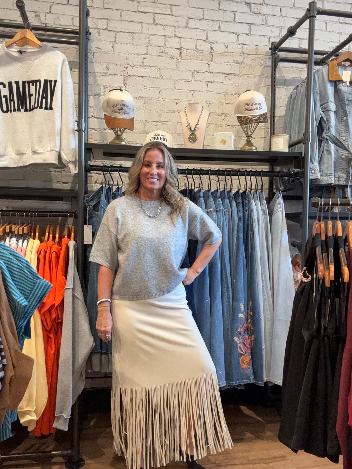 FAUX SUEDE SKIRT W/FRINGE