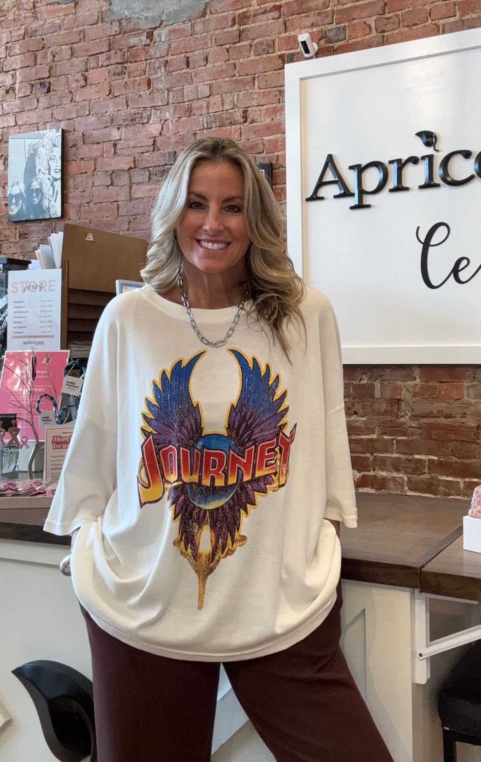 JOURNEY OVERSIZED GRAPHIC TEE