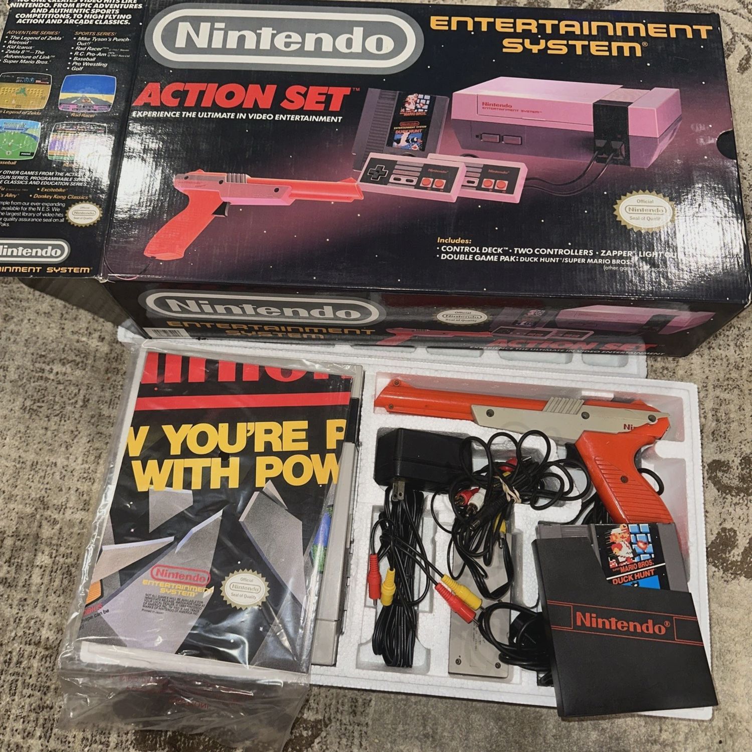 NINTENDO ENTERTAINMENT SYSTEM WITH BOX AND BOTTOM SYTROFOAM