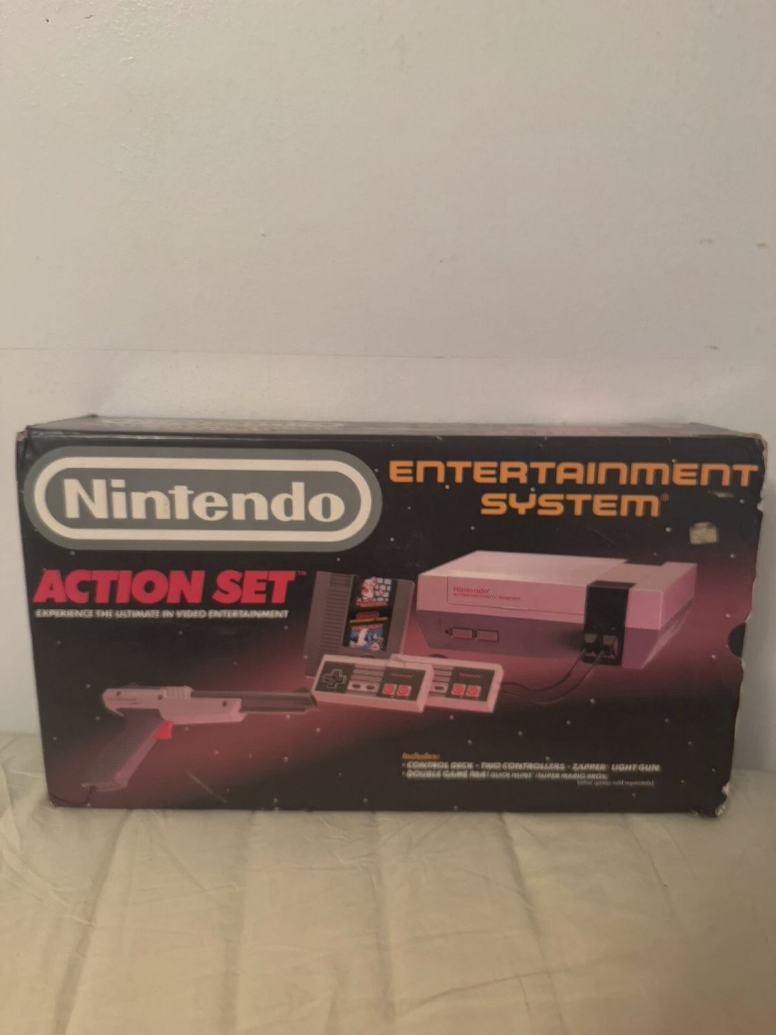 NINTENDO ENTERTAINMENT SYSTEM CIB WITH BOX AND FULL STYROFOAM