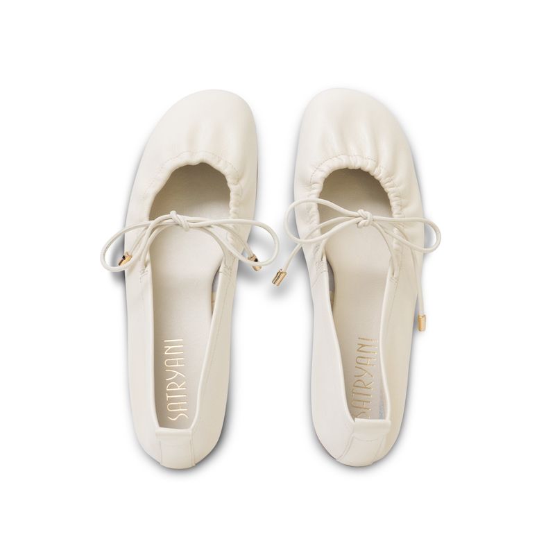 Naples Flat Beige Biscuit Leather
