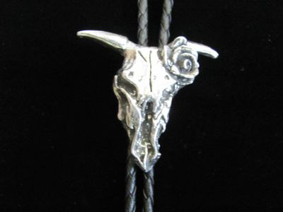 1752 Skull & Rose Bolo