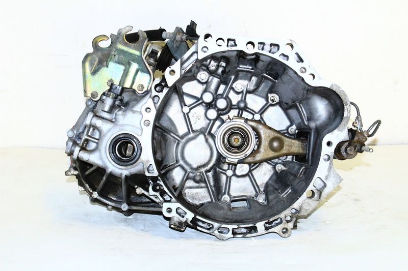 2000-2005 Toyota Celica GTS 6-Speed Manual Transmission 2ZZ-GE 1.8L JDM 2000-2005 Toyota Celica GTS 6-Speed Manual Transmission 2ZZ-GE 1.8L JDM