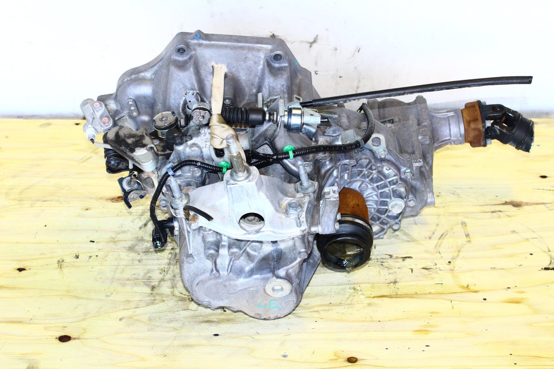 Honda CRV Manual Transmission 6 Speed 4x4 AWD W/ Transfer Case K24A RBB JDM K24A2 K24A1
