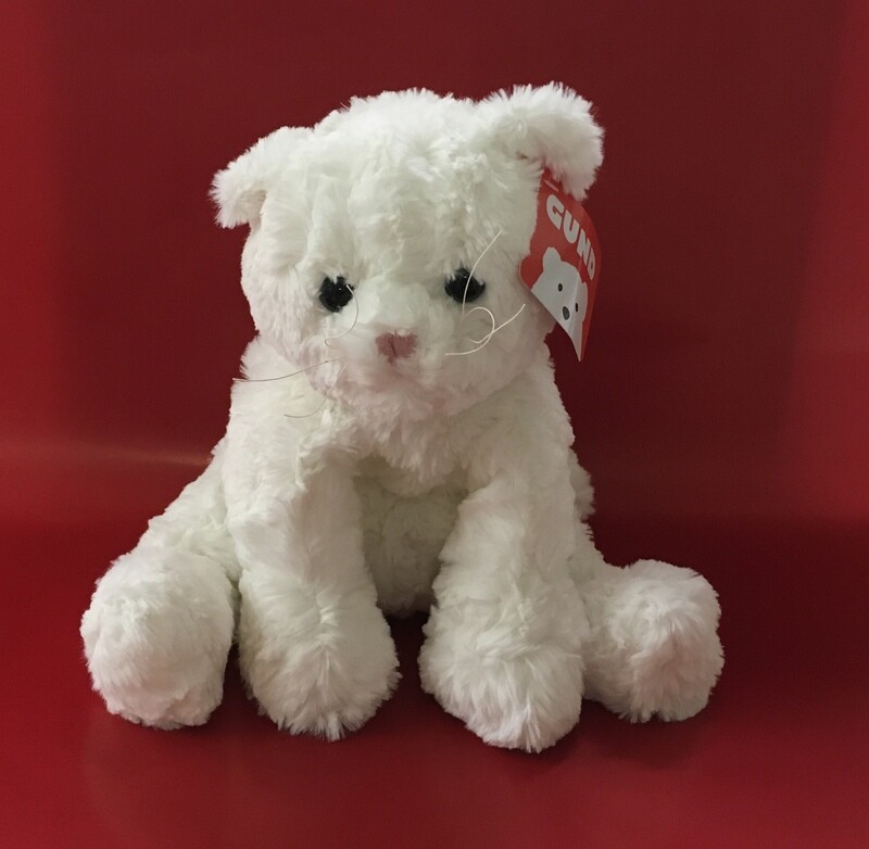 Chat Cat.  White Cat Gund.