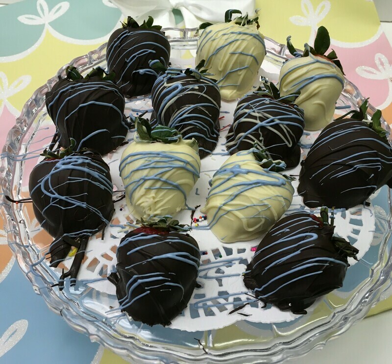 Baby Boy Congrats Berries - Dark &amp; White Chocolate 8 + 4
