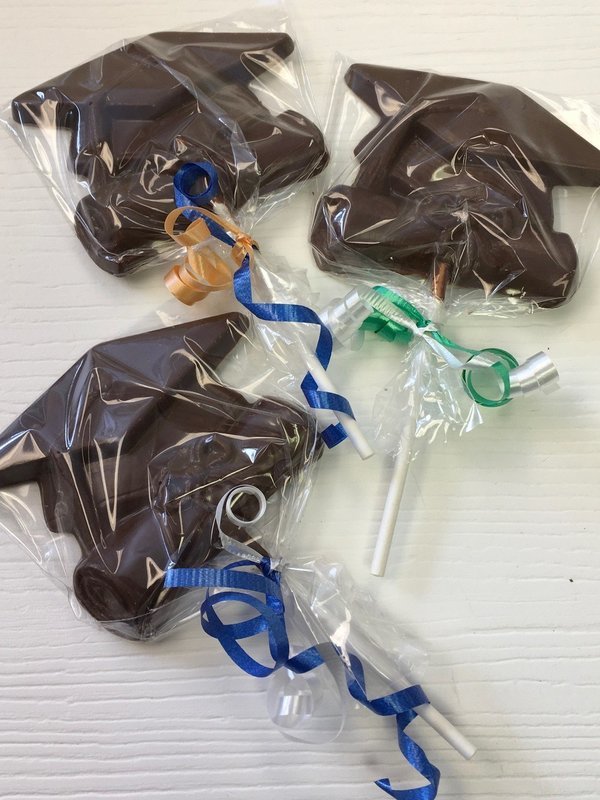 Graduation Pops (10)