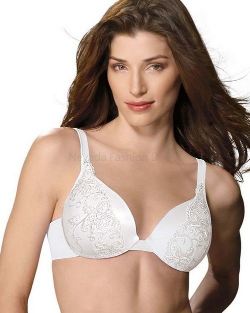 BALI INTIMATES ®  Lace Desire Lift Underwire Bra