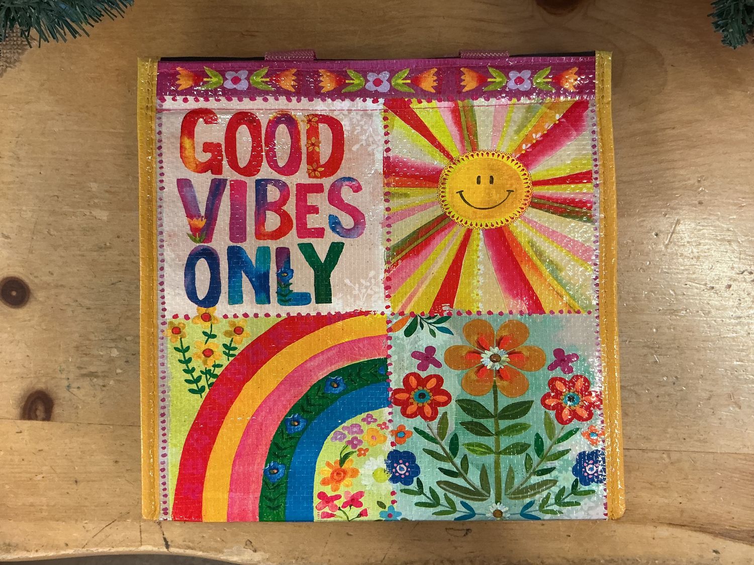 Good Vibes Only - Insulated Bag