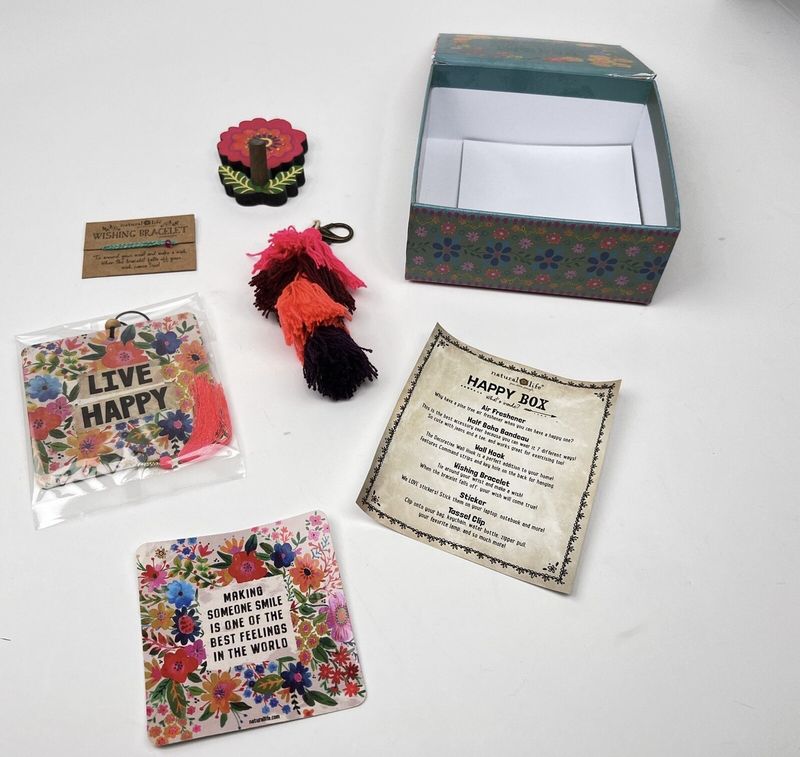 Live Happy Box
