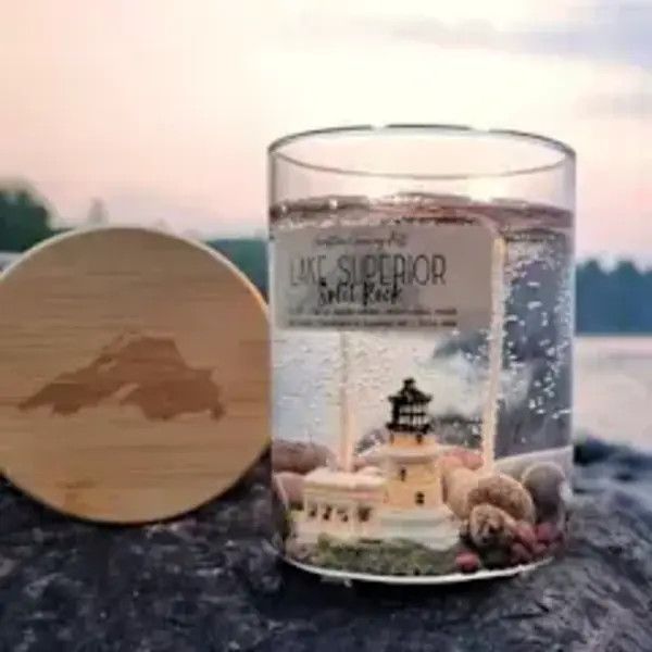 10 oz. “Split Rock” Lake Superior Gel Candle (No. 952) | Lake Escape Candle Co