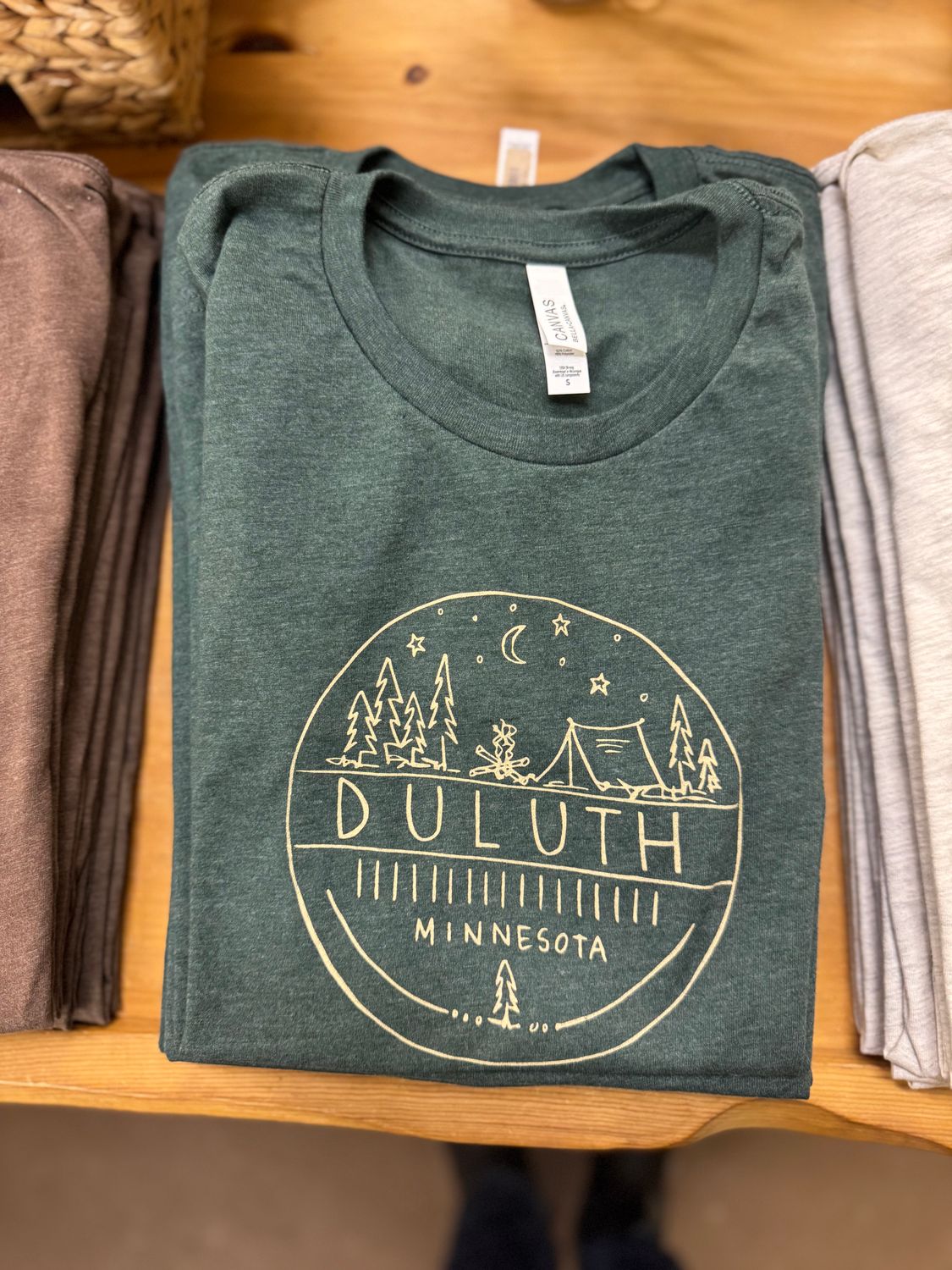 Duluth Camping Scene Circle Tee Forest, Size: S