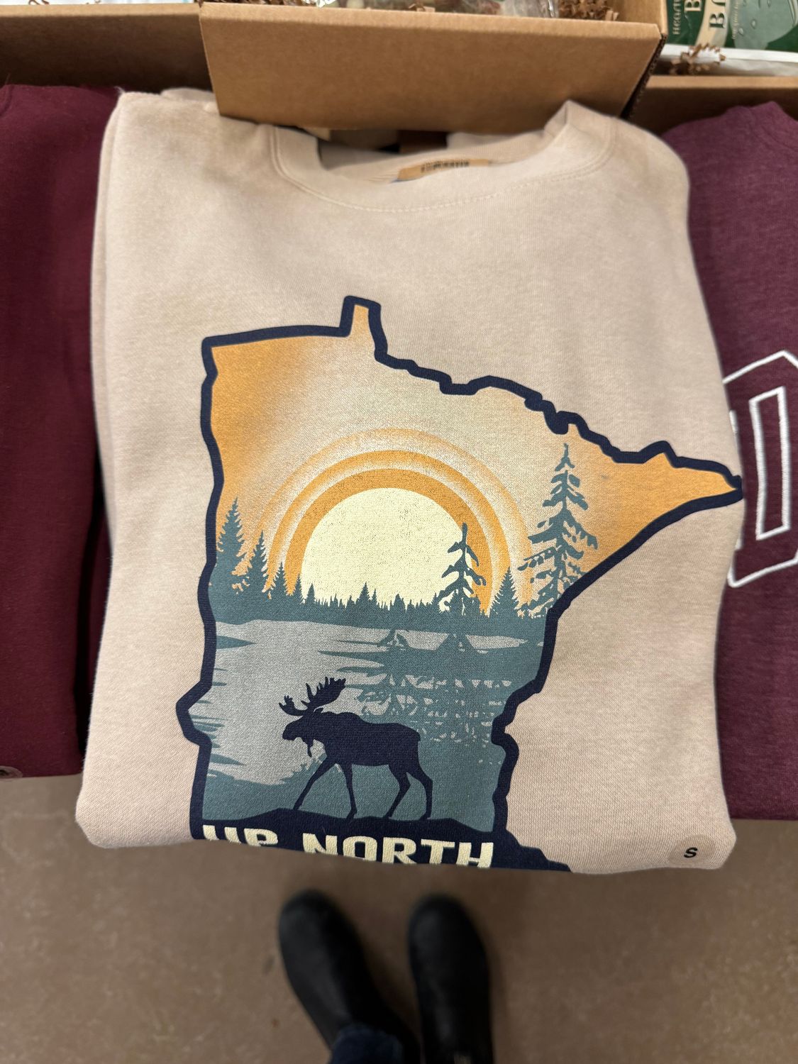 Minnesota State Shape Up North Moose Sunset Crewneck, Size: S