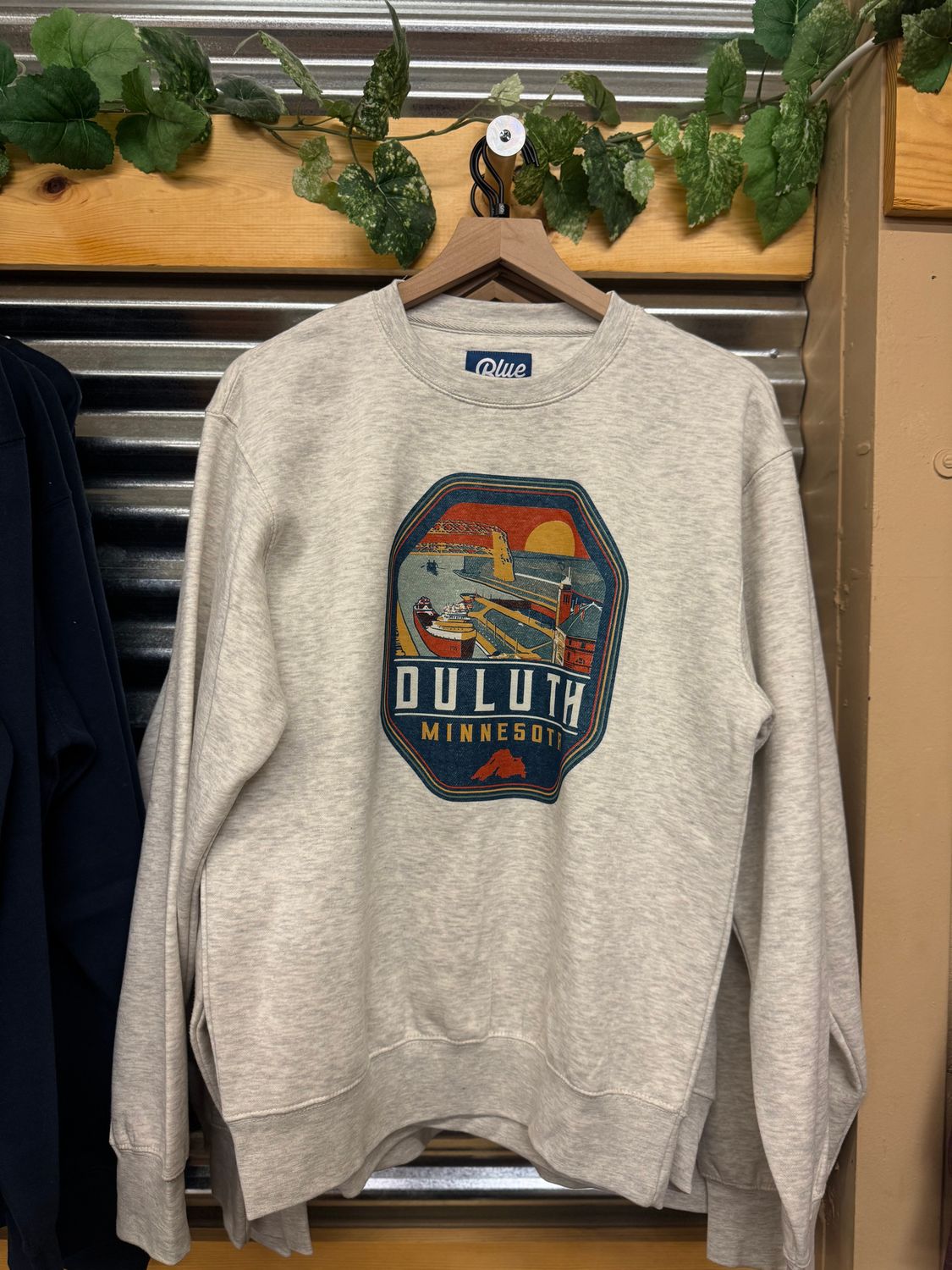 Duluth Harbor Badge Crewneck, Size: S