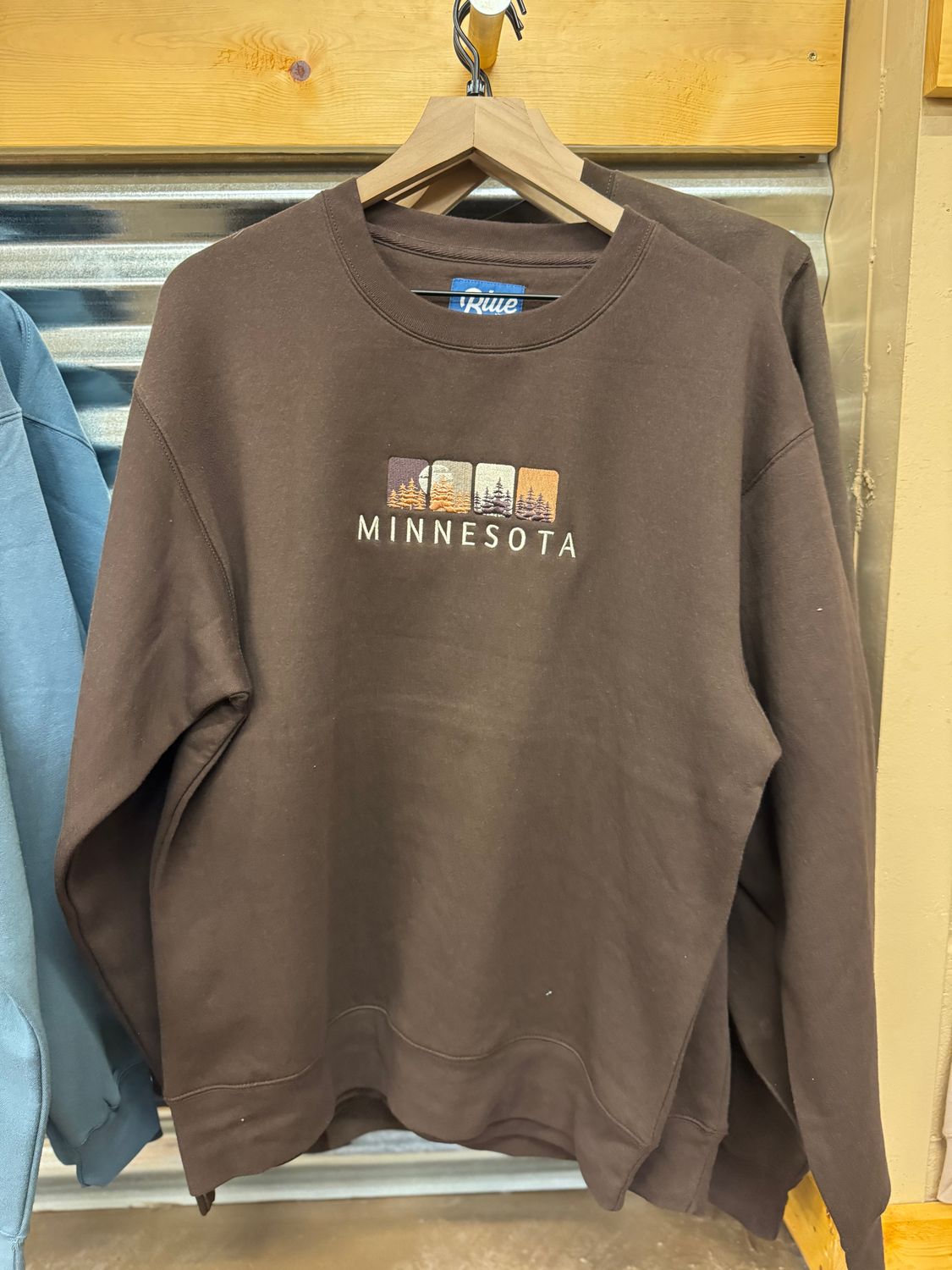 Minnesota Four Seasons Pine Panel Crewneck, Size: S