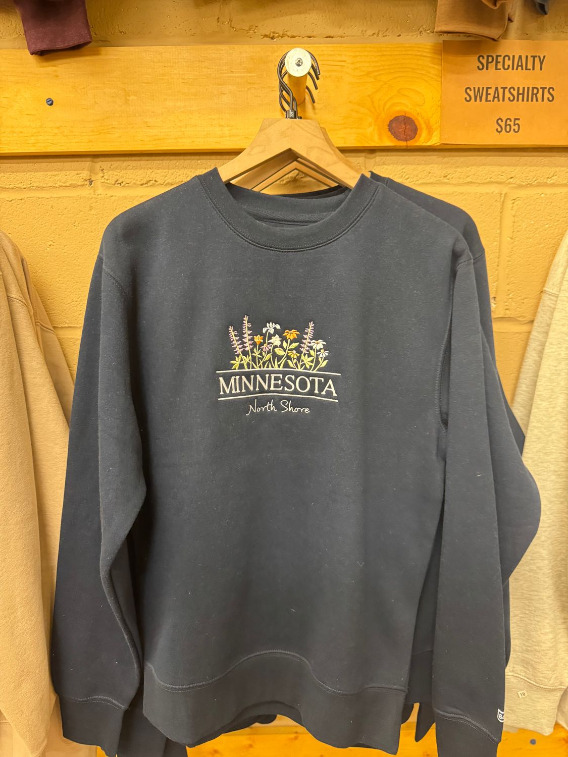 Minnesota North Shore Wildflower Crewneck, Size: S