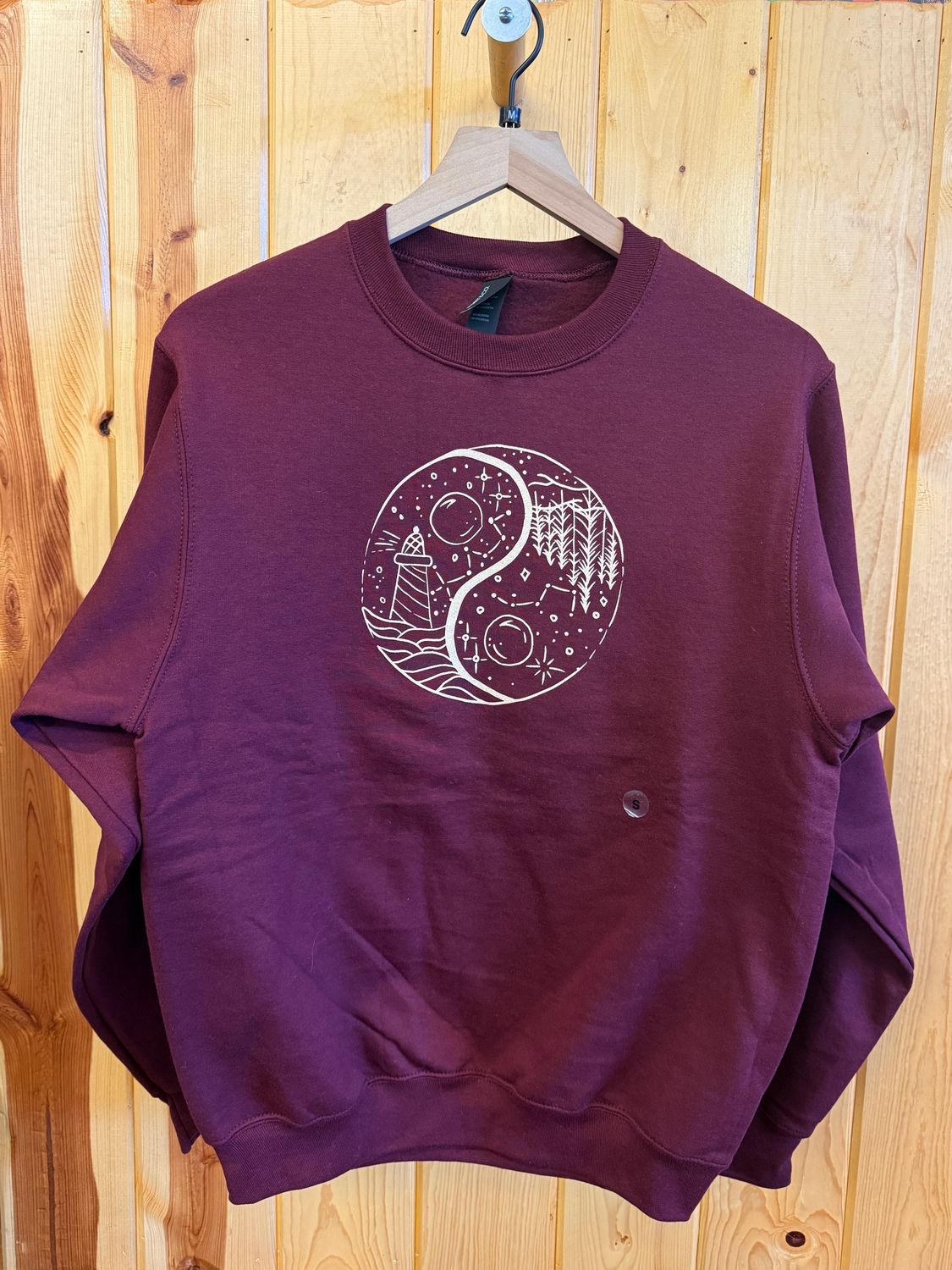 Lake Superior Lighthouse Yin Yang Crew Neck, Size: S