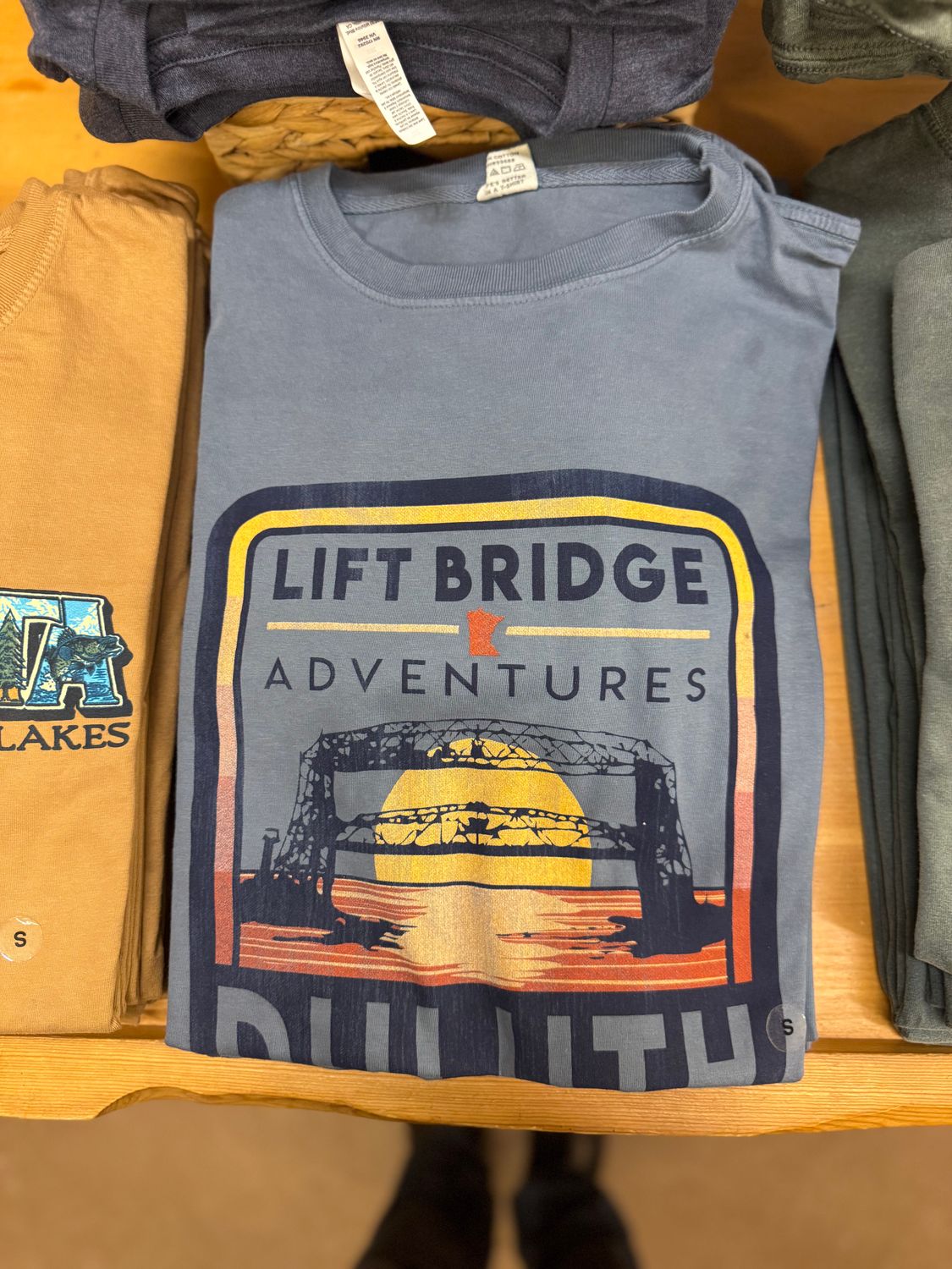 Duluth Lift Bridge Adventures Sunset Tee, Size: S