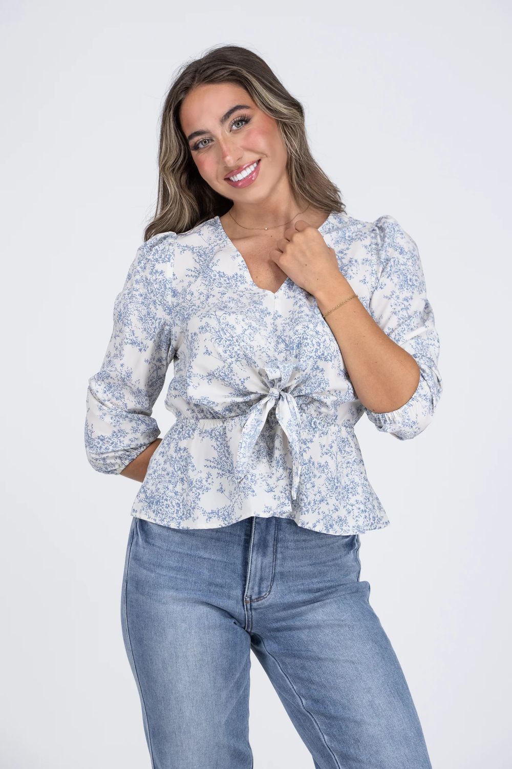Tie the Bouquet Women's Floral 1/2 Puff Sleeve Top | Doe and Rae