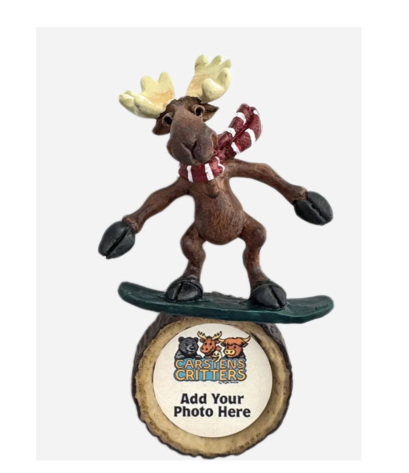 Snowboarder Moose Magnet