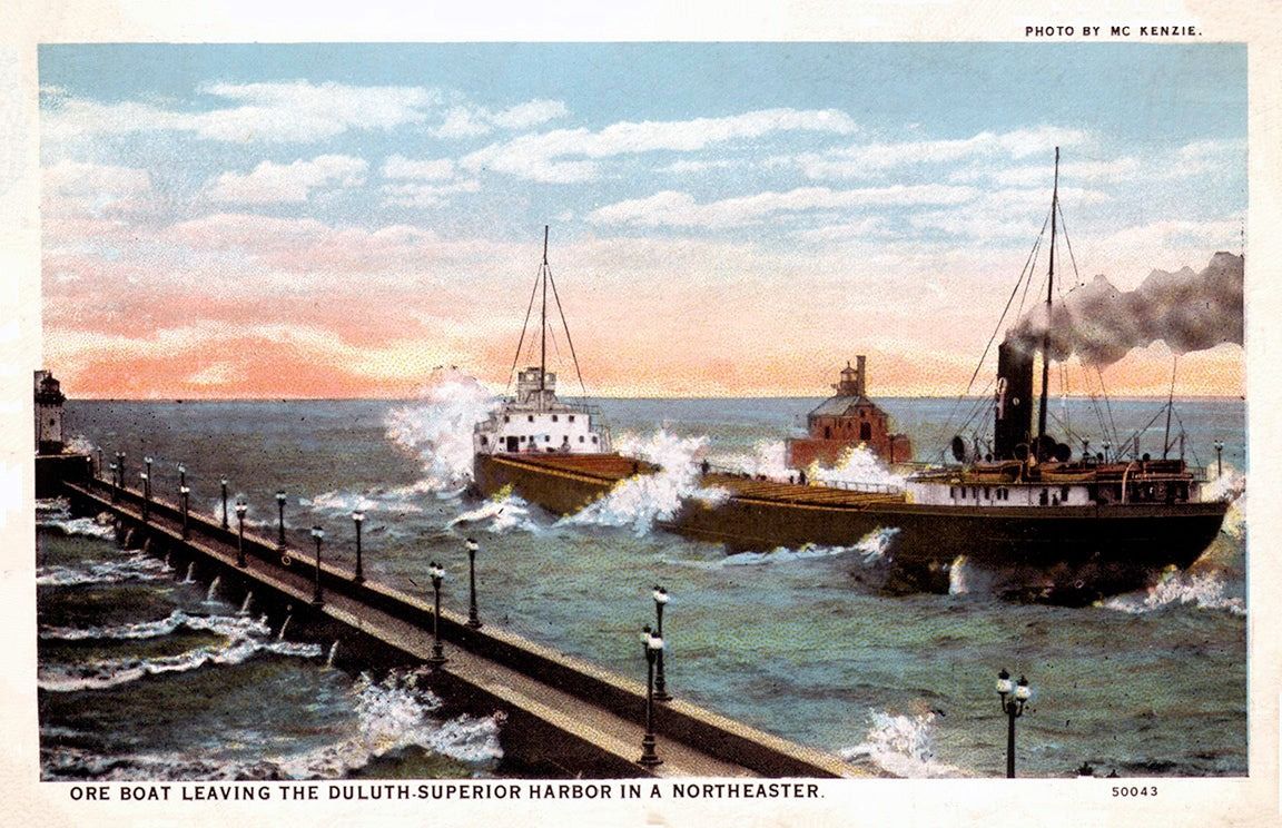 Postcard MN-176 Iron Ore Boat, Duluth