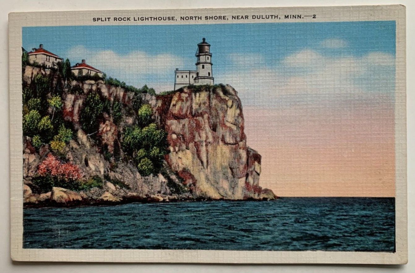 Postcard MN-393 Split Rock Lighthouse, Duluth