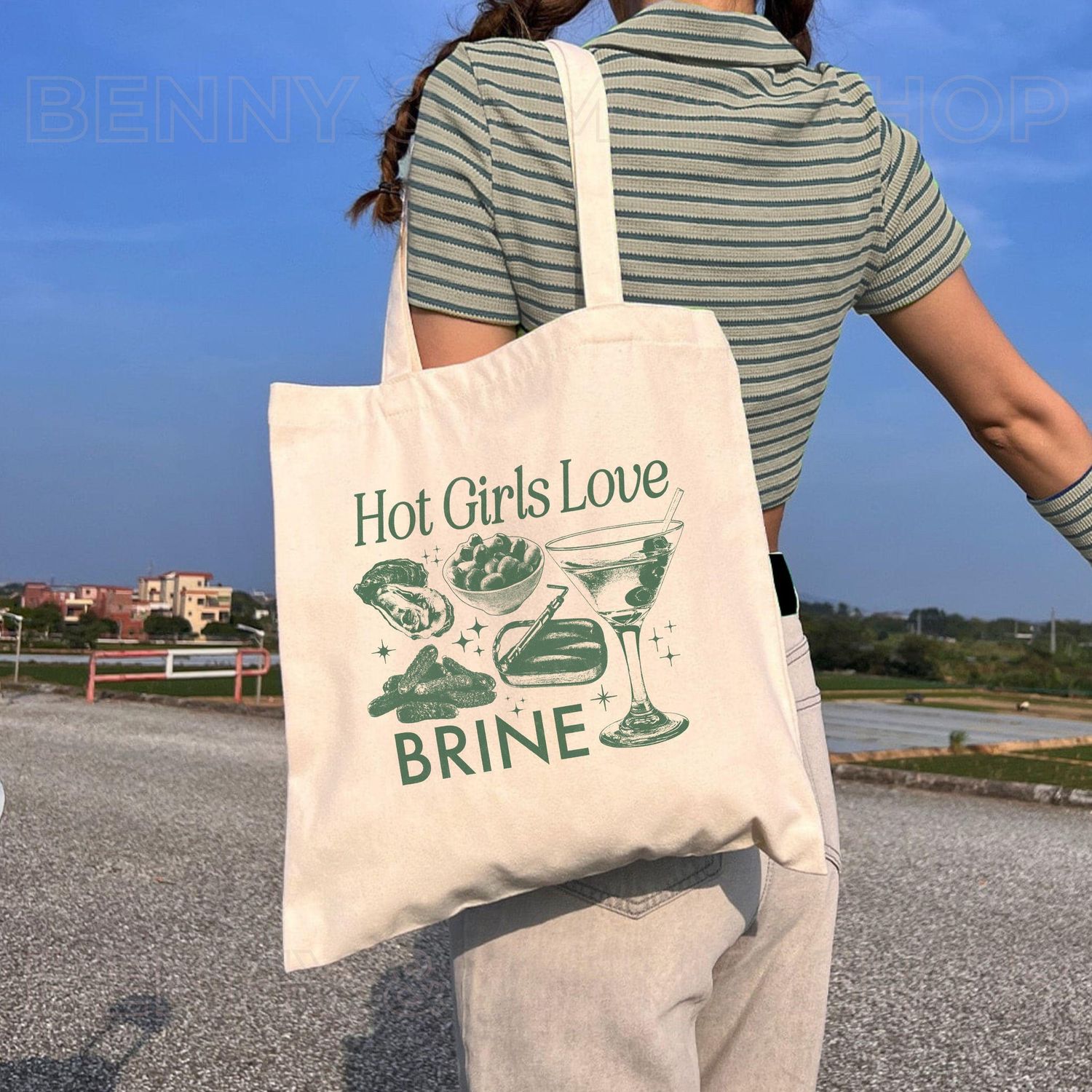Hot Girls Like Pickles Tote Bag | Trendy Funny Gift Bag | Mugsby
