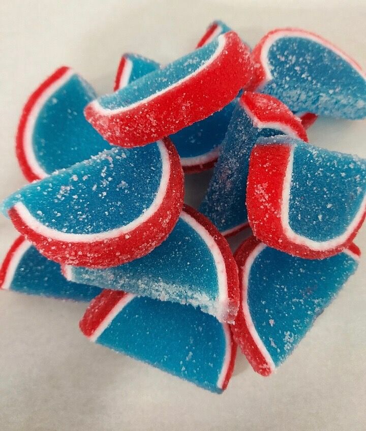 Blue Raspberry Fruit Slices | 12oz