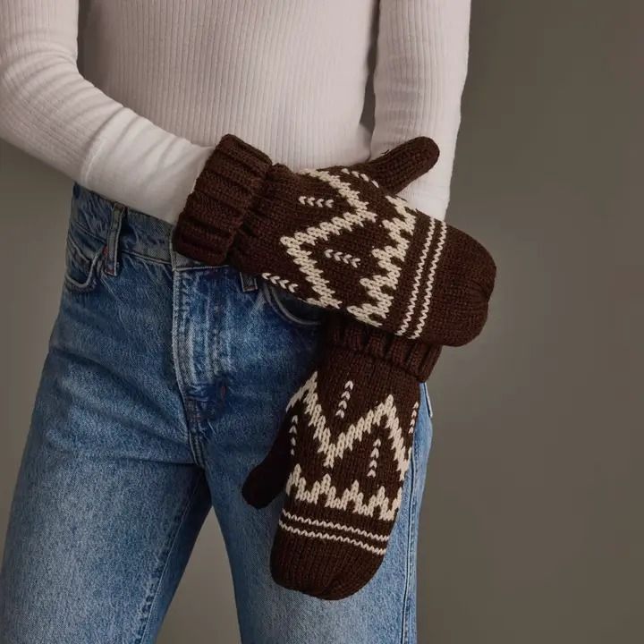 Chocolate Brown &amp; Beige Patterned Mittens