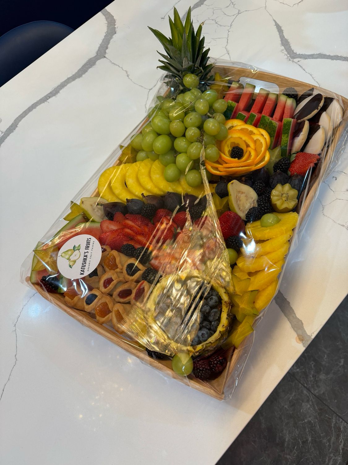Large Signature Fruit Tray — Serves Large Parties 12 +