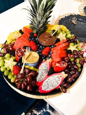 The Signature Grande Luxe Platter