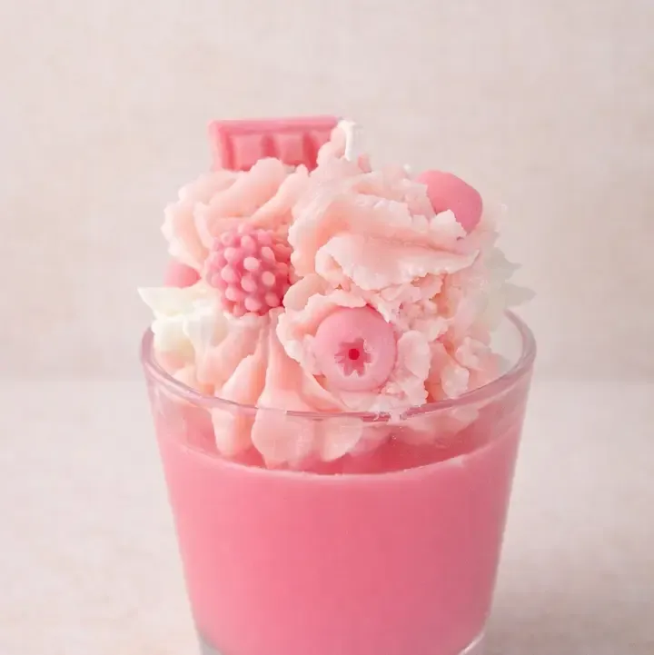 Shortcake-kaars met wilde bessen