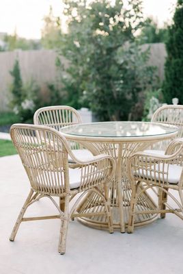 Dining Sets &amp; Tables