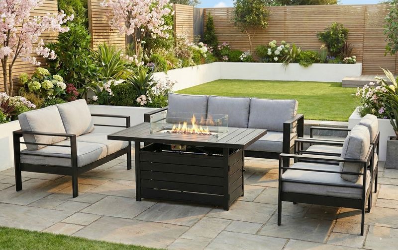 Aluminium 7 - Seater Fire Pit Lounge Set | Black & Grey Modern 7-Seater Aluminium Fire Pit Lounge Set (3 Seater, 2 Seater, 2 Chairs) Black & Grey