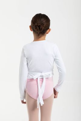 anschmiegsame Wickeljacke weiß
