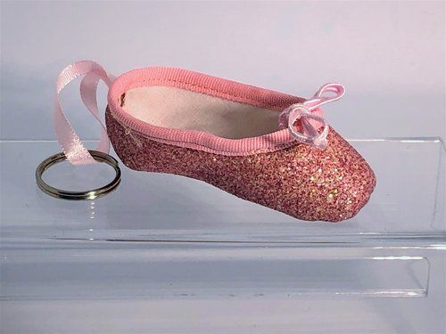 süßer Mini-Spitzenschuh-Schlüsselanhänger