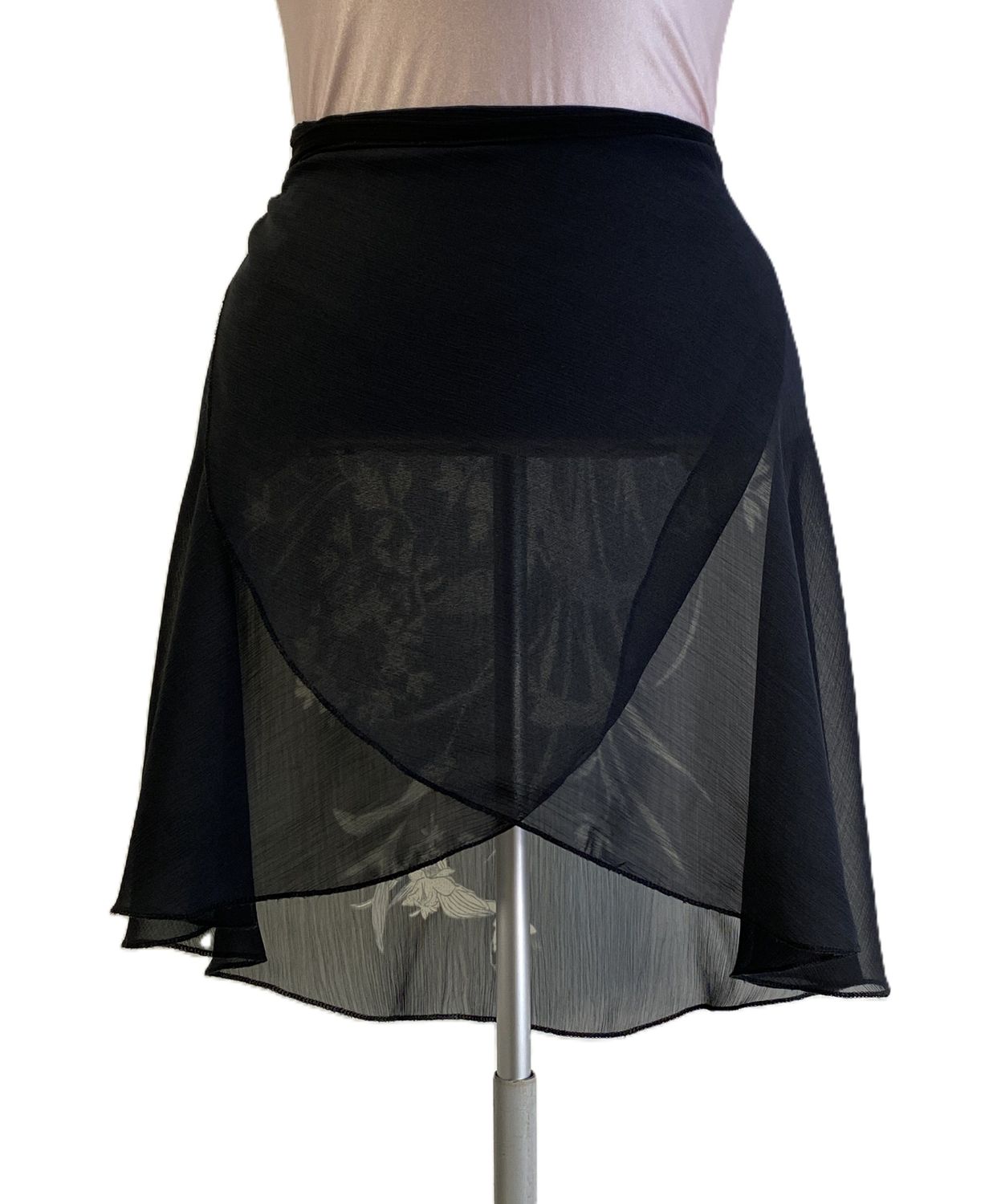 Asymmetrischer Ballett-Wickelrock – Eleganz mit feinem Detail