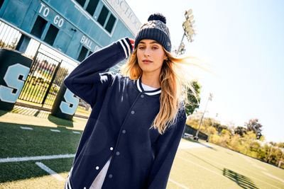 New Era Marled Knit Pom Beanie