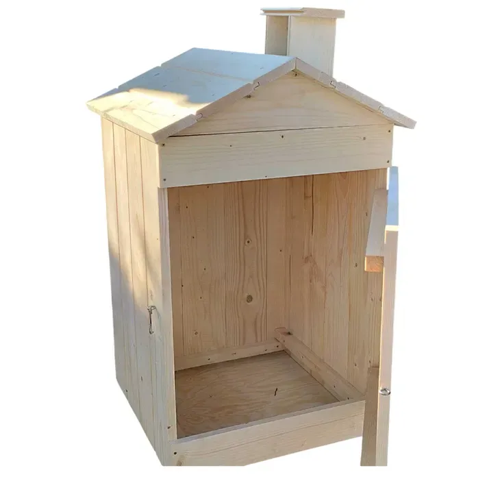 Wędzarnia drewniana z daszkiem i kominkiem 50X50X70 wędzarnie ogrodowe