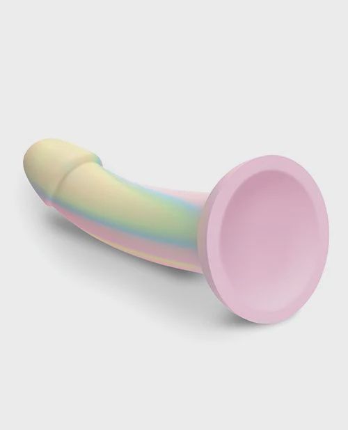Love to Love Curved Suction Cup Dildolls Fantasia
